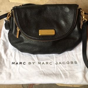 BLACK MARC by Marc Jacobs NATASHA Crossbody